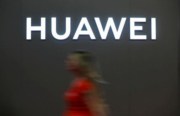 Американские фирмы могут получить согласие на возобновление продаж Huawei через две-четыре недели