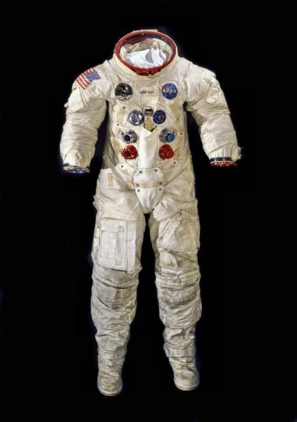 От Аполлона до Марса: Эволюция космических костюмов