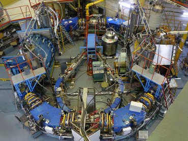 В ИЯФ СО РАН впервые измерили рождение семи элементарных частиц - пионов